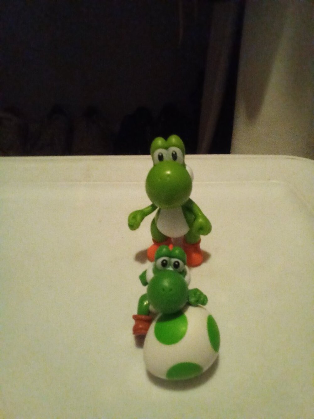 Nintendo Super Mario Toad Mini Figures & Super Mushroom 3 Piece Lot